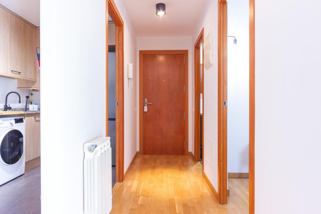 Elegante Duplex En Terrassa, Barcelona Apartment Bagian luar foto